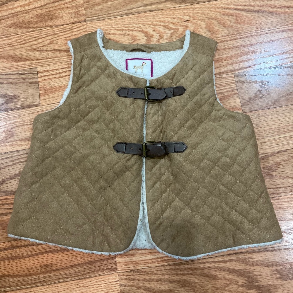- Gymboree quilted Sherpa like brown vest 4t .